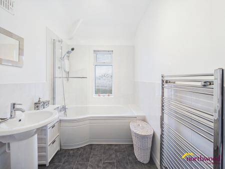 3 bedroom Semi-detached house to let in Mornington Road, Sneyd Green, Stoke-on-Trent, ST1