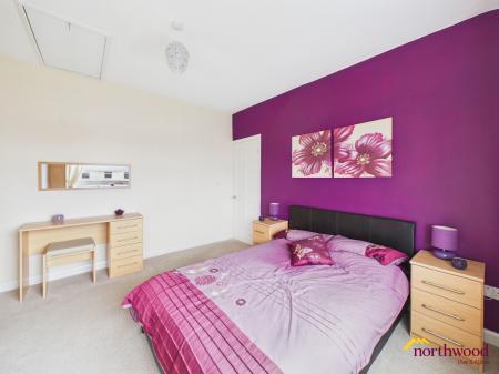 3 bedroom Semi-detached house to let in Mornington Road, Sneyd Green, Stoke-on-Trent, ST1