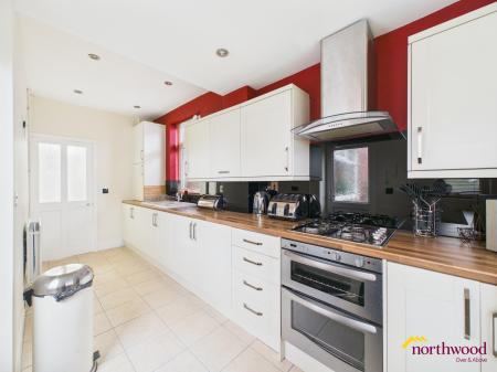 3 bedroom Semi-detached house to let in Mornington Road, Sneyd Green, Stoke-on-Trent, ST1