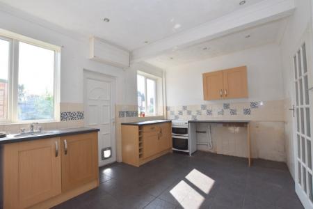 2 bedroom Town house to let in Portland Street,, Hanley, ST1
