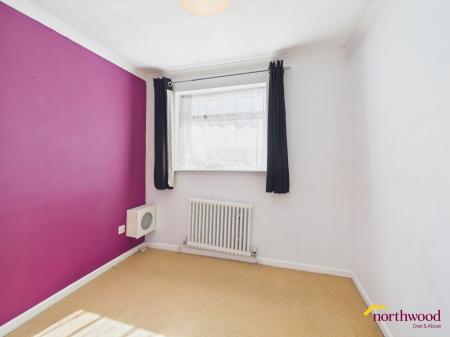 3 bedroom Semi-detached house for sale in Padstow Way, Trentham, Stoke-on-Trent, ST4