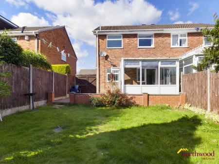 3 bedroom Semi-detached house for sale in Padstow Way, Trentham, Stoke-on-Trent, ST4