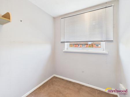 3 bedroom Semi-detached house for sale in Padstow Way, Trentham, Stoke-on-Trent, ST4