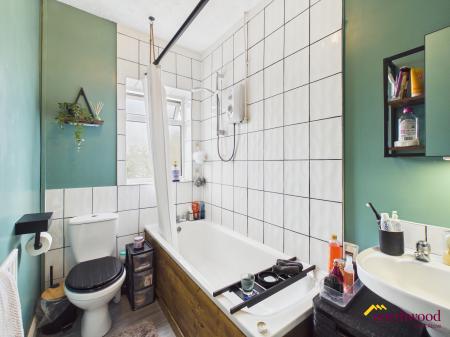 2 bedroom Terraced House for sale in Oxford Road, Basford Newcastle under Lyme, ST5