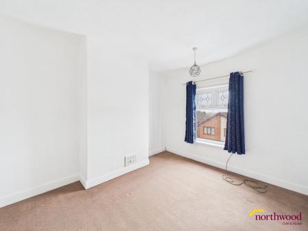 2 bedroom Terraced House to let in High Street, Alsagers Bank, ST7
