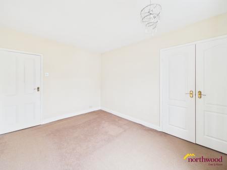 2 bedroom Terraced House to let in High Street, Alsagers Bank, ST7