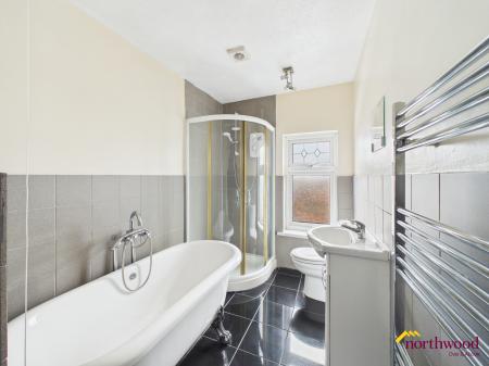 2 bedroom Terraced House to let in High Street, Alsagers Bank, ST7