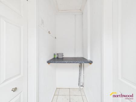 2 bedroom Terraced House to let in Salisbury Street, Tunstall, ST6