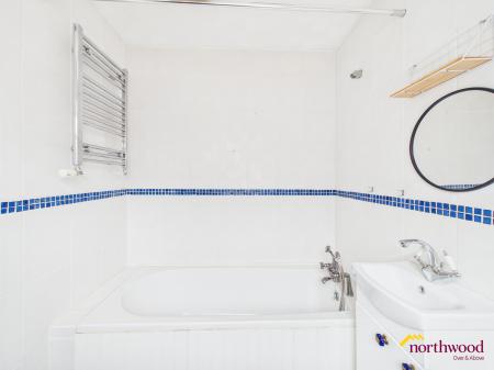 2 bedroom Terraced House to let in Salisbury Street, Tunstall, ST6