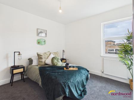 2 bedroom Terraced House for sale in Kelsall Street, Burslem, ST6