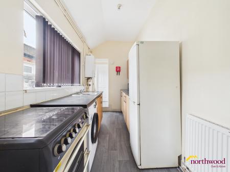 2 bedroom Terraced House to let in Elgin Street, Shelton, Stoke-on-Trent, ST4