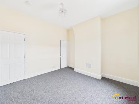 2 bedroom Terraced House to let in Elgin Street, Shelton, Stoke-on-Trent, ST4