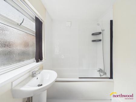 2 bedroom Terraced House to let in Elgin Street, Shelton, Stoke-on-Trent, ST4