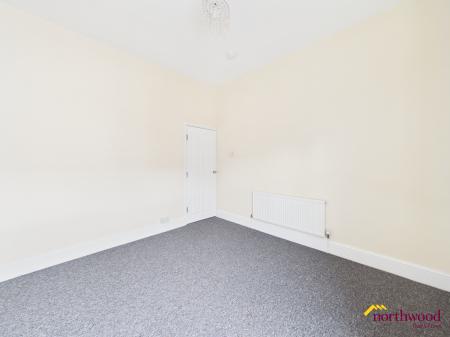 2 bedroom Terraced House to let in Elgin Street, Shelton, Stoke-on-Trent, ST4