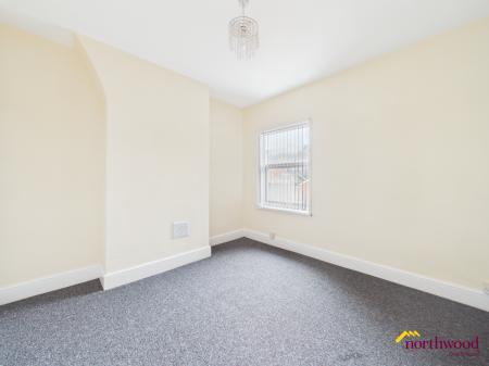 2 bedroom Terraced House to let in Elgin Street, Shelton, Stoke-on-Trent, ST4