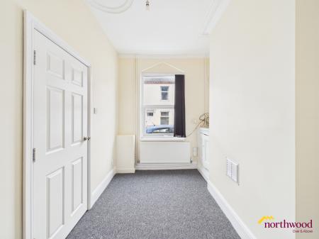 2 bedroom Terraced House to let in Elgin Street, Shelton, Stoke-on-Trent, ST4