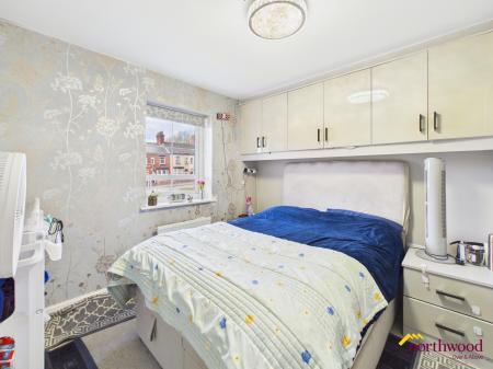 4 bedroom Detached house for sale in Douglas Street, Hanley, ST1