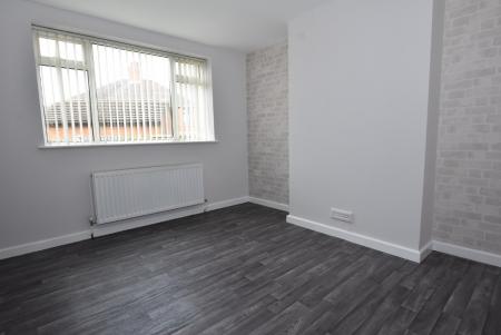 3 bedroom Semi-detached house to let in Albert Avenue, Stoke-on-Trent, ST3