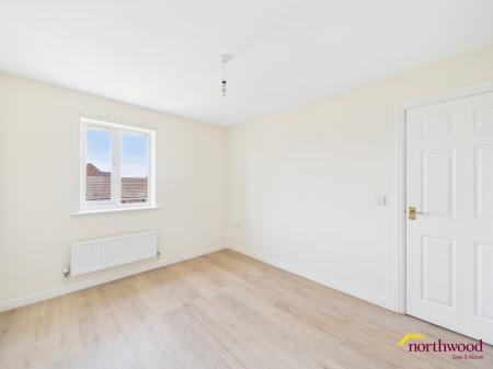 4 bedroom Town house for sale in Godwin Way, Stoke-on-Trent, ST4