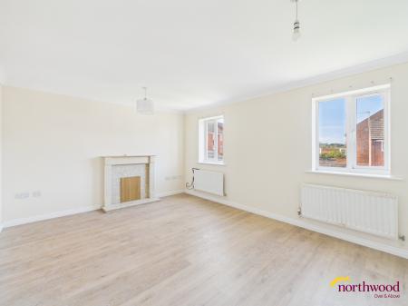 4 bedroom Town house for sale in Godwin Way, Stoke-on-Trent, ST4