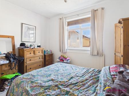 4 bedroom Semi-detached house for sale in Claridge Road, Stoke-on-Trent, ST4