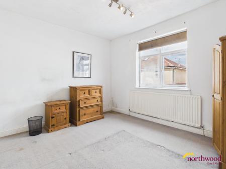 4 bedroom Semi-detached house for sale in Claridge Road, Stoke-on-Trent, ST4