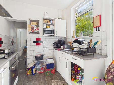 4 bedroom Semi-detached house for sale in Claridge Road, Stoke-on-Trent, ST4
