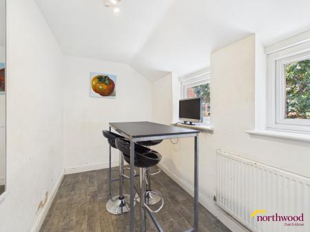 4 bedroom Semi-detached house for sale in Claridge Road, Stoke-on-Trent, ST4