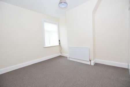 2 bedroom Terraced House to let in Garnett Road East, Porthill, Newcastle-under-Lyme, ST5