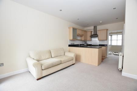 1 bedroom Flat to let in South Terrace, Wolstanton, Newcastle-under-Lyme, ST5