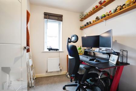 3 bedroom Semi-detached house for sale in George Steele Avenue, Stoke-on-Trent, ST2