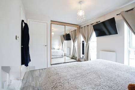 3 bedroom Semi-detached house for sale in George Steele Avenue, Stoke-on-Trent, ST2