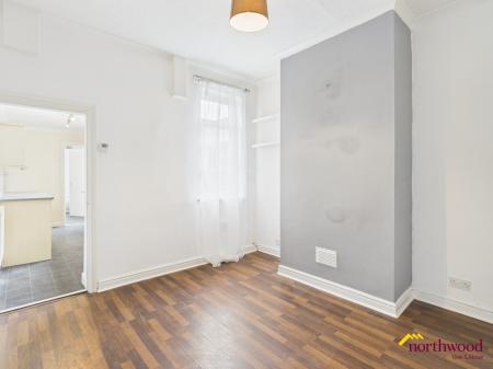 2 bedroom Terraced House to let in Lily Street, Wolstanton, Newcastle-under-Lyme, ST5