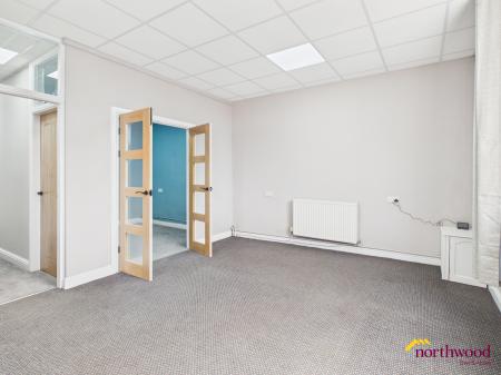 1 bedroom Flat to let in Goldenhill Road, Fenton, ST4