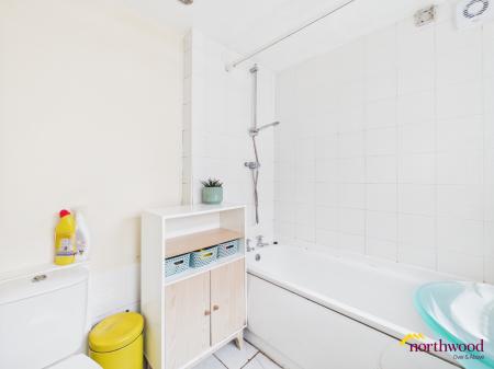 2 bedroom Terraced House for sale in Acton Street, Stoke-on-Trent, ST1
