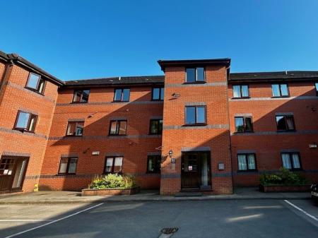 Glebedale Court, Fenton, ST4