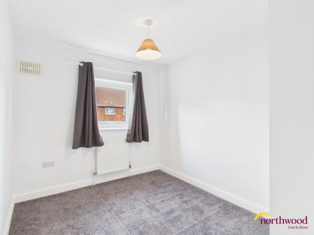 3 bedroom Semi-detached house to let in Barks Drive, Norton, Stoke-on-Trent, ST6