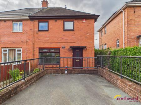 3 bedroom Semi-detached house to let in Barks Drive, Norton, Stoke-on-Trent, ST6