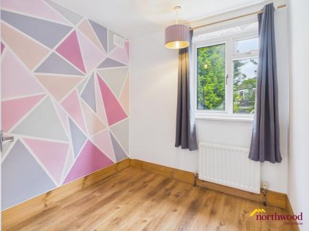 3 bedroom Semi-detached house to let in Cornhill Road, Chell Heath, Stoke-on-Trent, ST6
