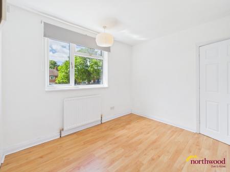 3 bedroom Semi-detached house to let in Cornhill Road, Chell Heath, Stoke-on-Trent, ST6