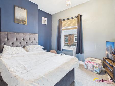 3 bedroom End of terrace house to let in Tintern Street, Hanley, ST1