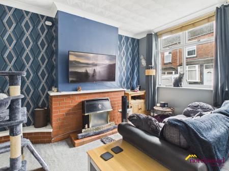 3 bedroom End of terrace house to let in Tintern Street, Hanley, ST1