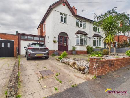 3 bedroom Semi-detached house for sale in The Avenue, Hartshill, Hartshill, ST4