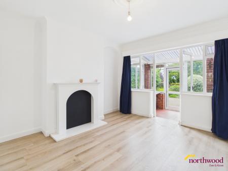3 bedroom Semi-detached house for sale in The Avenue, Hartshill, Hartshill, ST4