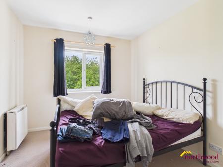 2 bedroom Flat for sale in Glebedale Court, Fenton, ST4