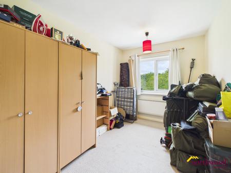 2 bedroom Flat for sale in Glebedale Court, Fenton, ST4