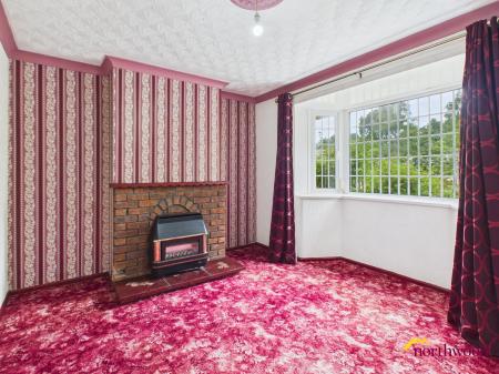 3 bedroom Semi-detached house for sale in Kingsbridge Avenue, Clayton, Newcastle-under-Lyme, ST5