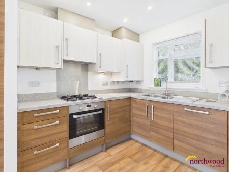 2 bedroom Town house for sale in Kiln View, Hanley, ST1