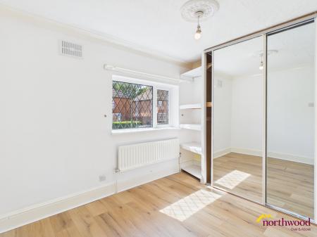 3 bedroom Semi-detached house for sale in Maidstone Grove, Bucknall, Stoke-on-Trent, ST2