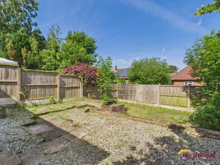 3 bedroom Semi-detached house for sale in Maidstone Grove, Bucknall, Stoke-on-Trent, ST2